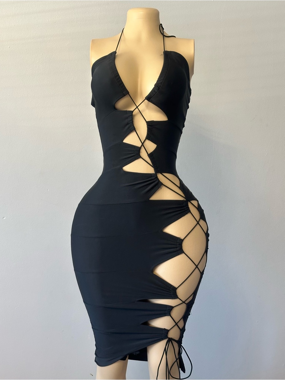 Black Cutout Lace-Up Bodycon Dress